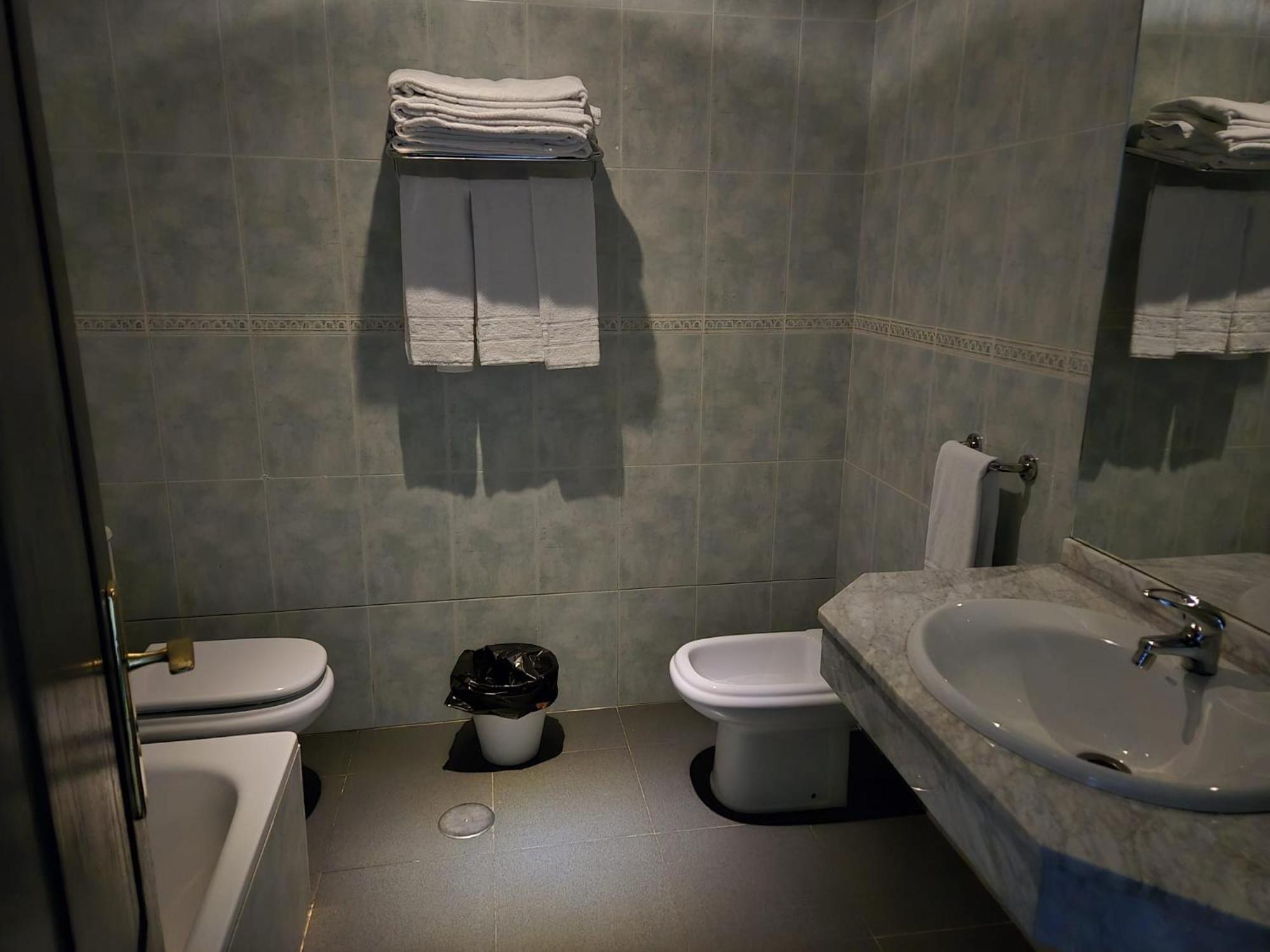 Castrillo de la Guareña Hotel De Castrillo Lisboa מראה חיצוני תמונה